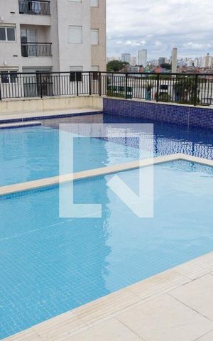 Apartamento à venda com 57m², 2 quartos e 1 vaga Apartamento à venda com 57m², 2 quartos e 1 vagaÁrea comum - Piscina