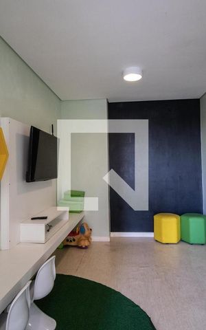 Apartamento à venda com 57m², 2 quartos e 1 vaga Apartamento à venda com 57m², 2 quartos e 1 vagaÁrea comum - Brinquedoteca