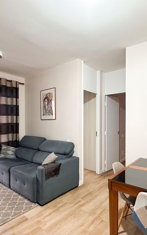 Apartamento à venda com 57m², 2 quartos e 1 vaga Apartamento à venda com 57m², 2 quartos e 1 vagaSala