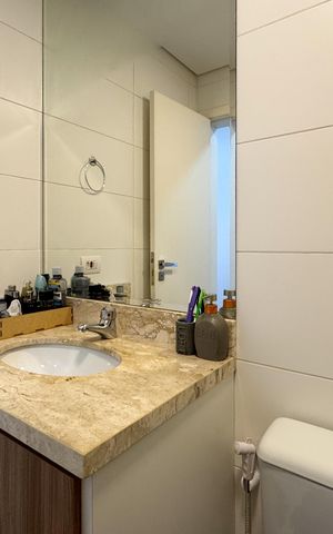 Apartamento à venda com 70m², 2 quartos e 2 vagas Apartamento à venda com 70m², 2 quartos e 2 vagasBanheiro Social