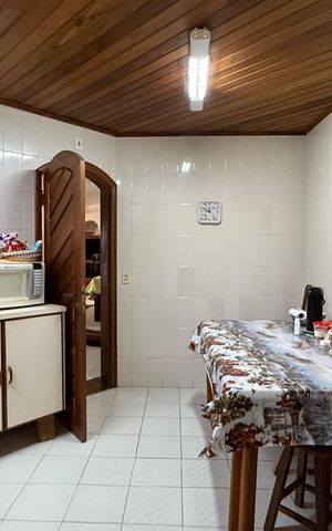 Apartamento para alugar com 270m², 4 quartos e 2 vagas Apartamento para alugar com 270m², 4 quartos e 2 vagasCozinha
