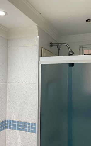 Apartamento à venda com 55m², 3 quartos e 1 vaga Apartamento à venda com 55m², 3 quartos e 1 vagaBanheiro
