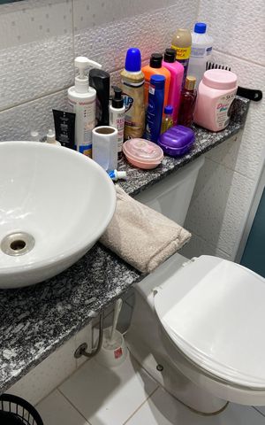 Apartamento à venda com 55m², 3 quartos e 1 vaga Apartamento à venda com 55m², 3 quartos e 1 vagaBanheiro