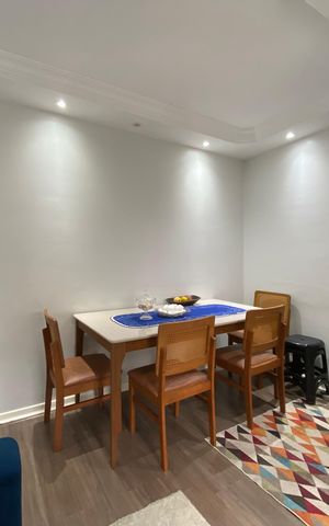 Apartamento à venda com 55m², 3 quartos e 1 vaga Apartamento à venda com 55m², 3 quartos e 1 vagaSala