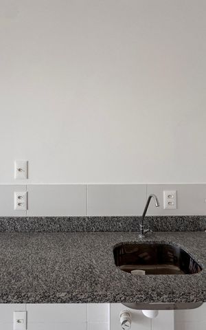 Apartamento à venda com 84m², 2 quartos e 1 vaga Apartamento à venda com 84m², 2 quartos e 1 vagaCozinha e Área de Serviço