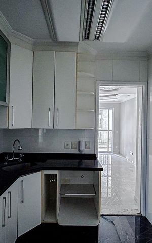 Apartamento para alugar com 96m², 4 quartos e 3 vagasCozinha
