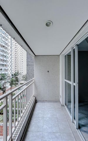 Apartamento para alugar com 96m², 4 quartos e 3 vagasVaranda