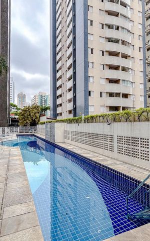 Apartamento para alugar com 96m², 4 quartos e 3 vagasÁrea comum - Piscina
