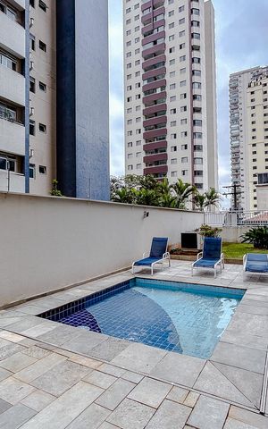 Apartamento para alugar com 96m², 4 quartos e 3 vagasÁrea comum - Piscina
