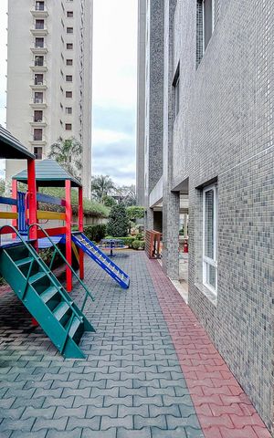 Apartamento para alugar com 96m², 4 quartos e 3 vagasÁrea comum - Playground