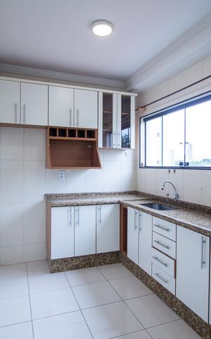 Apartamento para alugar com 96m², 3 quartos e 2 vagas Apartamento para alugar com 96m², 3 quartos e 2 vagasCozinha