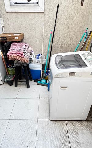 Apartamento à venda com 63m², 2 quartos e 1 vaga Apartamento à venda com 63m², 2 quartos e 1 vagaÁrea de Serviço