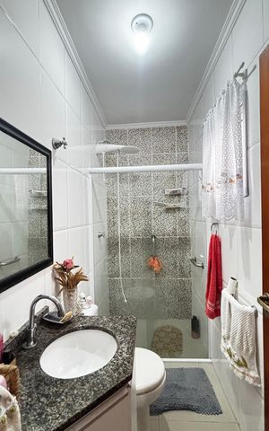Apartamento à venda com 63m², 2 quartos e 1 vaga Apartamento à venda com 63m², 2 quartos e 1 vagaBanheiro