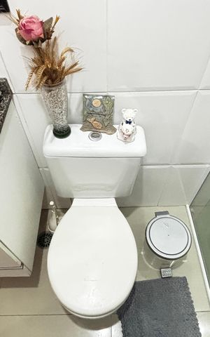 Apartamento à venda com 63m², 2 quartos e 1 vaga Apartamento à venda com 63m², 2 quartos e 1 vagaBanheiro
