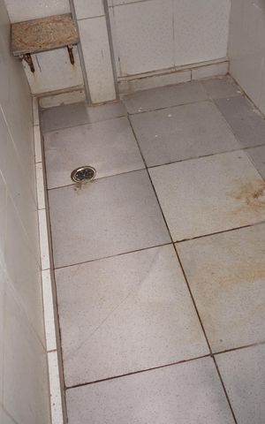Casa para alugar com 28m², 1 quarto e sem vagaEscada