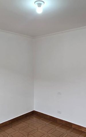 Casa para alugar com 60m², 2 quartos e sem vaga Casa para alugar com 60m², 2 quartos e sem vagaQuarto 01