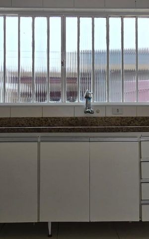 Casa para alugar com 60m², 2 quartos e sem vaga Casa para alugar com 60m², 2 quartos e sem vagaCozinha