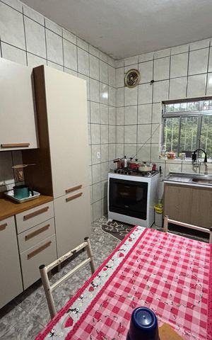 Casa à venda com 220m², 3 quartos e 1 vaga Casa à venda com 220m², 3 quartos e 1 vagaCozinha