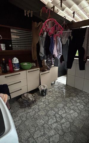 Casa à venda com 220m², 3 quartos e 1 vaga Casa à venda com 220m², 3 quartos e 1 vagaÁrea de serviço