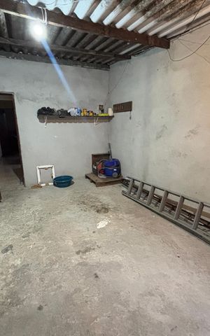 Casa à venda com 220m², 3 quartos e 1 vaga Casa à venda com 220m², 3 quartos e 1 vagaGaragem