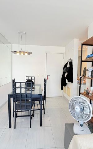 Studio à venda com 45m², 1 quarto e 1 vagaSala