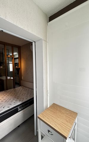 Studio para alugar com 30m², 1 quarto e 1 vaga Studio para alugar com 30m², 1 quarto e 1 vagaSala - Quarto - Varanda