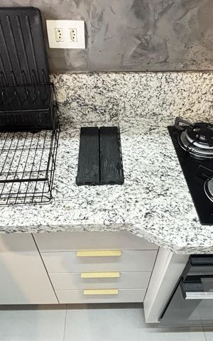 Studio para alugar com 30m², 1 quarto e 1 vaga Studio para alugar com 30m², 1 quarto e 1 vagaCozinha