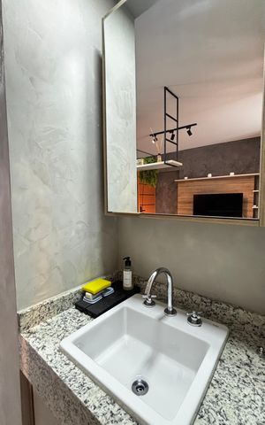 Studio para alugar com 30m², 1 quarto e 1 vaga Studio para alugar com 30m², 1 quarto e 1 vagaBanheiro