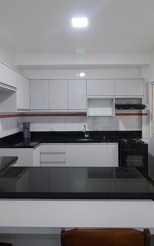 Apartamento à venda com 79m², 3 quartos e 2 vagas Apartamento à venda com 79m², 3 quartos e 2 vagasCozinha