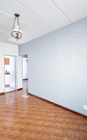 Apartamento à venda com 66m², 2 quartos e sem vaga Apartamento à venda com 66m², 2 quartos e sem vagaSala