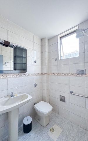 Apartamento à venda com 66m², 2 quartos e sem vaga Apartamento à venda com 66m², 2 quartos e sem vagaBanheiro