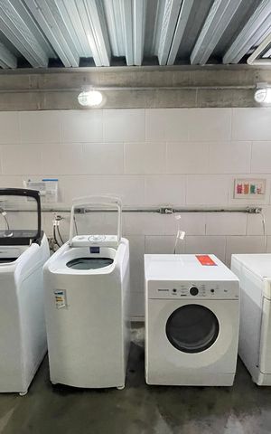 Studio para alugar com 35m², 1 quarto e 1 vaga Studio para alugar com 35m², 1 quarto e 1 vagaLavanderia