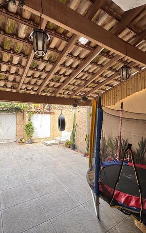 Casa de condomínio à venda com 134m², 3 quartos e 2 vagas Casa de condomínio à venda com 134m², 3 quartos e 2 vagasÁrea comum