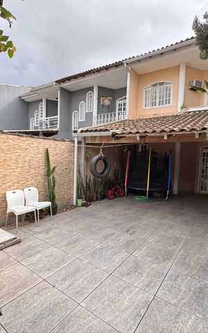 Casa de condomínio à venda com 134m², 3 quartos e 2 vagas Casa de condomínio à venda com 134m², 3 quartos e 2 vagasÁrea comum