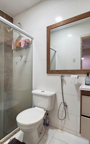 Casa de condomínio à venda com 134m², 3 quartos e 2 vagas Casa de condomínio à venda com 134m², 3 quartos e 2 vagasBanheiro Social