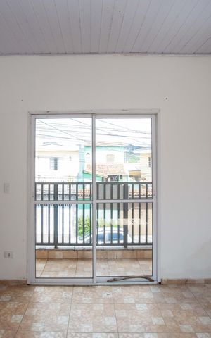 Casa à venda com 109m², 3 quartos e 2 vagasSuíte 2
