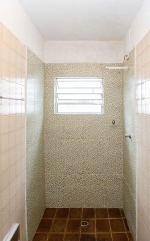 Casa à venda com 109m², 3 quartos e 2 vagasBanheiro da Suíte 