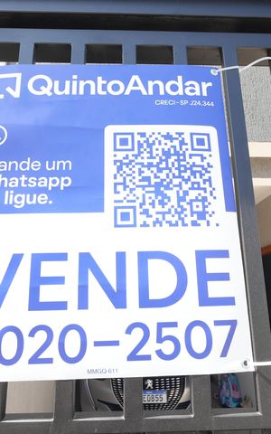 Casa à venda com 90m², 2 quartos e 2 vagasPlaca
