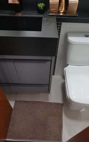 Casa à venda com 90m², 2 quartos e 2 vagasLavabo