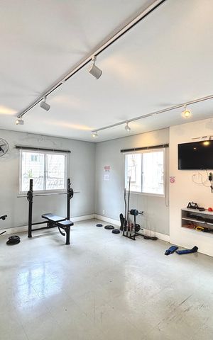 Apartamento para alugar com 42m², 2 quartos e sem vaga Apartamento para alugar com 42m², 2 quartos e sem vagaÁrea comum - Academia