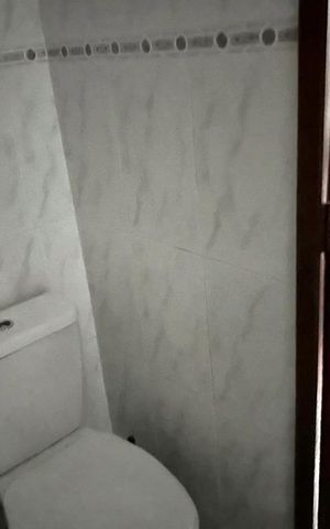 Casa de condomínio à venda com 150m², 3 quartos e 3 vagasBanheiro