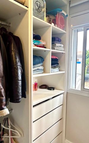 Apartamento à venda com 56m², 1 quarto e 1 vaga Apartamento à venda com 56m², 1 quarto e 1 vagaCloset da suíte