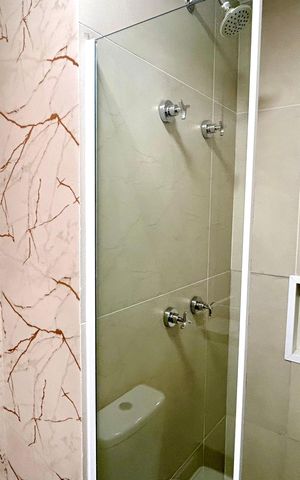 Apartamento à venda com 56m², 1 quarto e 1 vaga Apartamento à venda com 56m², 1 quarto e 1 vagaBanheiro 1