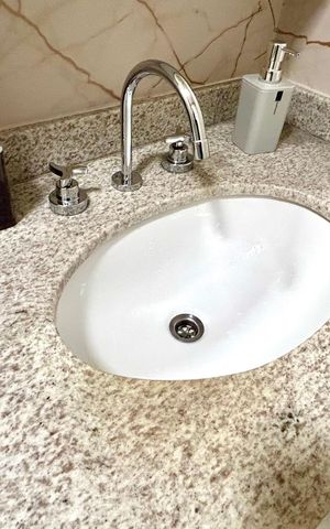 Apartamento à venda com 56m², 1 quarto e 1 vaga Apartamento à venda com 56m², 1 quarto e 1 vagaBanheiro da Suíte