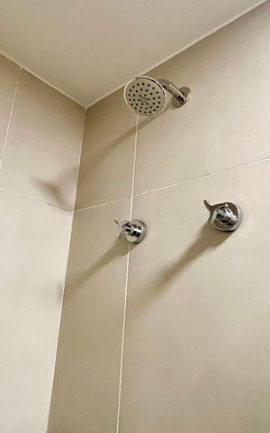 Apartamento à venda com 56m², 1 quarto e 1 vaga Apartamento à venda com 56m², 1 quarto e 1 vagaBanheiro da Suíte