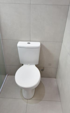 Casa para alugar com 288m², 3 quartos e 2 vagasBanheiro Suíte