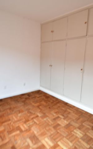 Casa para alugar com 288m², 3 quartos e 2 vagasQuarto 1