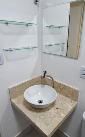 Apartamento para alugar com 74m², 2 quartos e 1 vagaBanheiro Social
