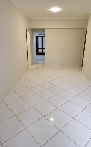 Apartamento para alugar com 74m², 2 quartos e 1 vagaSala