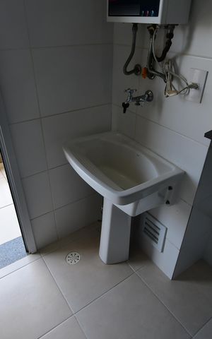 Apartamento para alugar com 57m², 2 quartos e 1 vagaÁrea de Serviço
